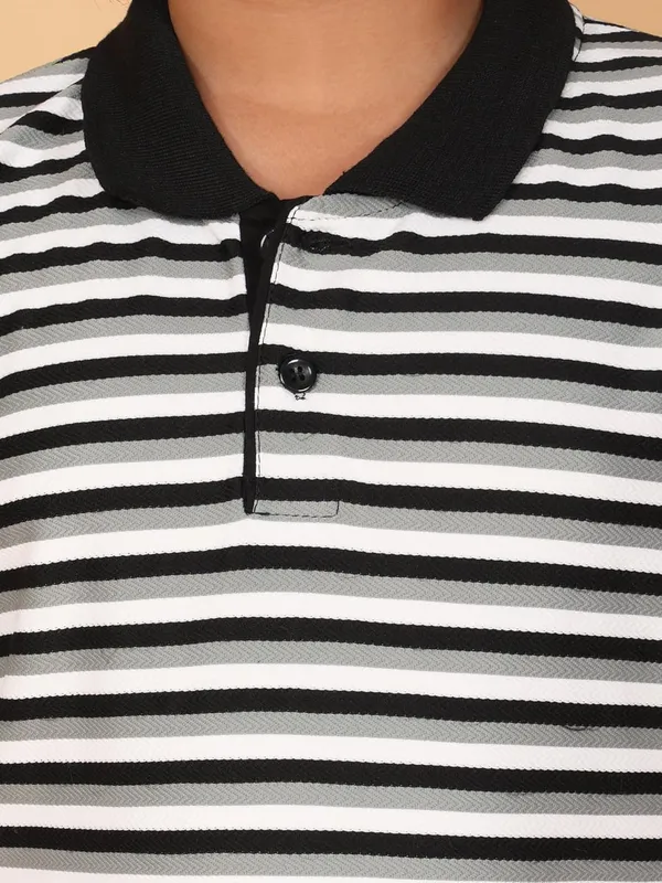 Grey_Striped_Cotton_Short_Sleeve_Round_Neck_T-Shirt_For_Boys