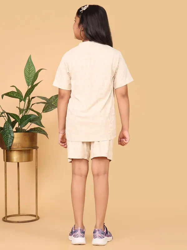 Camel_Cotton_Short_Sleeve_T-Shirt_With_Shorts_Co-Ord_Set_For_Girls