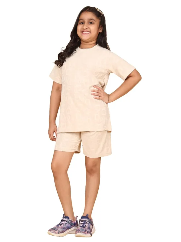 Camel_Cotton_Short_Sleeve_T-Shirt_With_Shorts_Co-Ord_Set_For_Girls