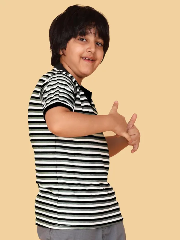 Pista_Striped_Cotton_Short_Sleeve_Round_Neck_T-Shirt_For_Boys