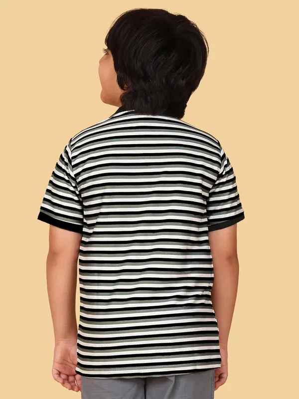 Pista_Striped_Cotton_Short_Sleeve_Round_Neck_T-Shirt_For_Boys