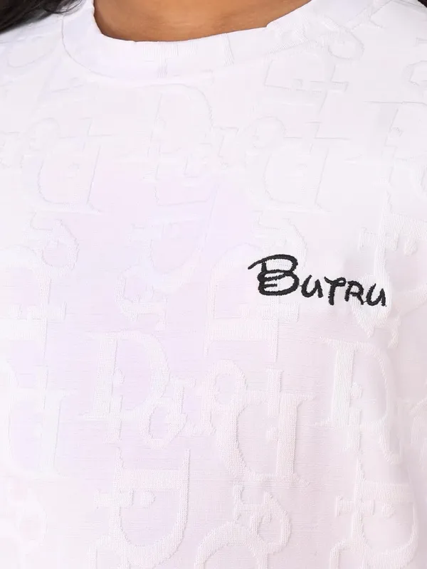 White_Casual_Embossed_Pattern_T-Shirt_With_Short_Sleeves_For_Girls