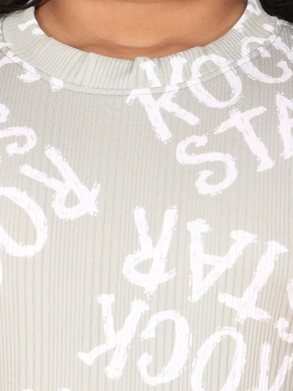 Olive_Cotton_Rock_Star_Print_Half_Sleeve_Round_Neck_T-Shirt_For_Girls