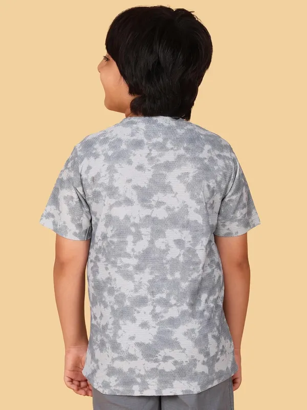 Grey_Soft_Cotton_Casual_T-Shirt_For_Boys,_Stylish_Crew_Neck_Short_Sleeve_Tee,_Summer_Outfits_&_Gifting