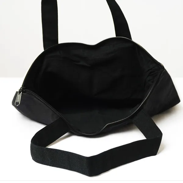 Incredible_Kerala_Canvas_Zipper_Tote_Bag
