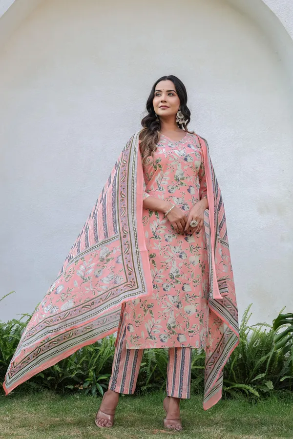 Peach_Floral_Printed_Cotton_Suit_Set_With_Dupatta_For_Women_&_Girls