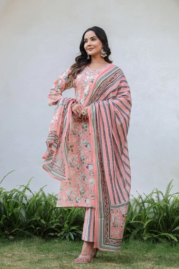 Peach_Floral_Printed_Cotton_Suit_Set_With_Dupatta_For_Women_&_Girls