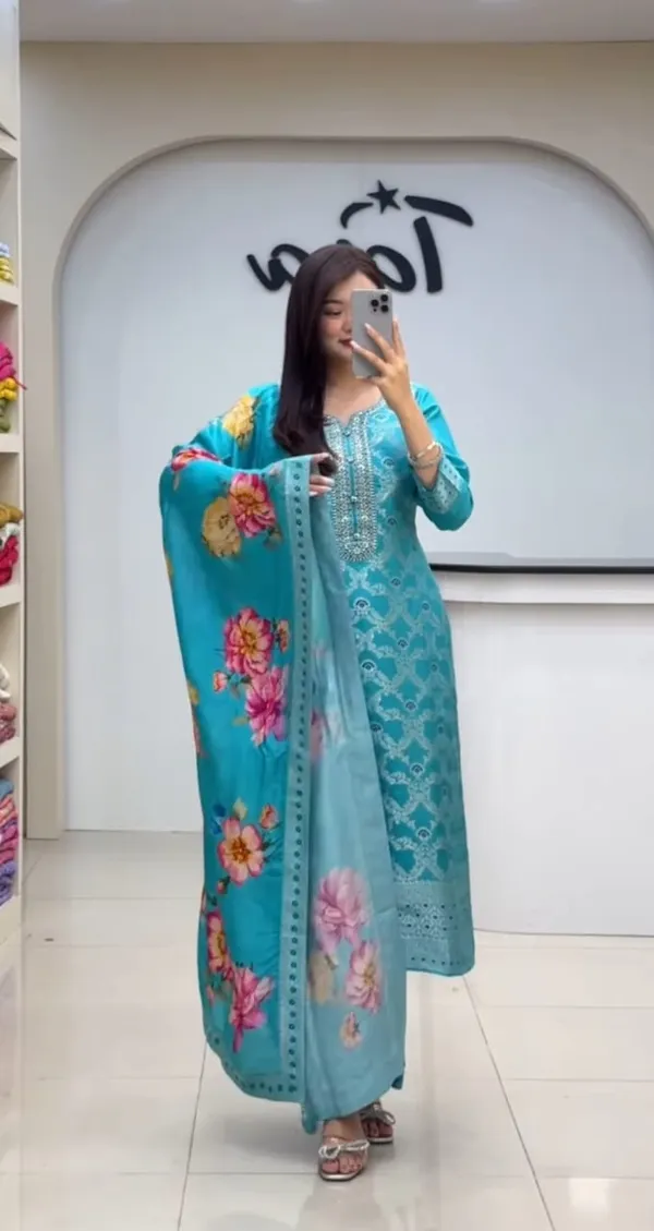 Elegant_Turquoise_Embroidered_Chanderi_Suit_Set_For_Women_&_Girls