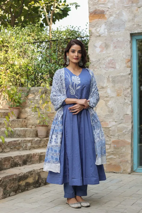 Blue_Floral_Printed_Cotton_Kurta_Set_With_Dupatta_For_Women_&_Girls