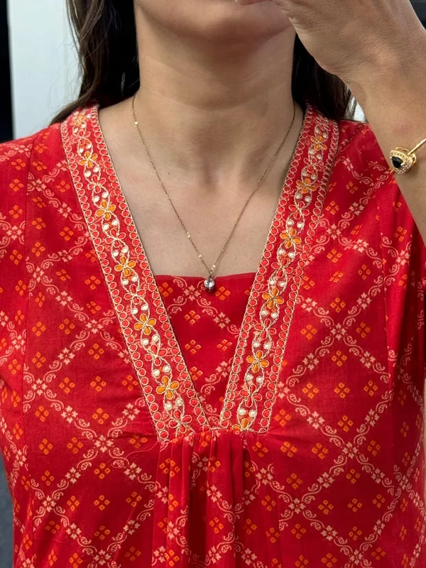 Red_Bandhani_Printed_Cotton_Kurta_Set_With_Dupatta_For_Women_&_Girls