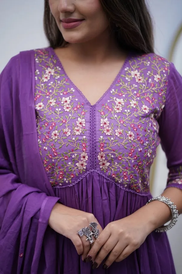 Elegant_Purple_Embroidered_Flared_Kurta_Set_With_Dupatta_For_Women_&_Girls