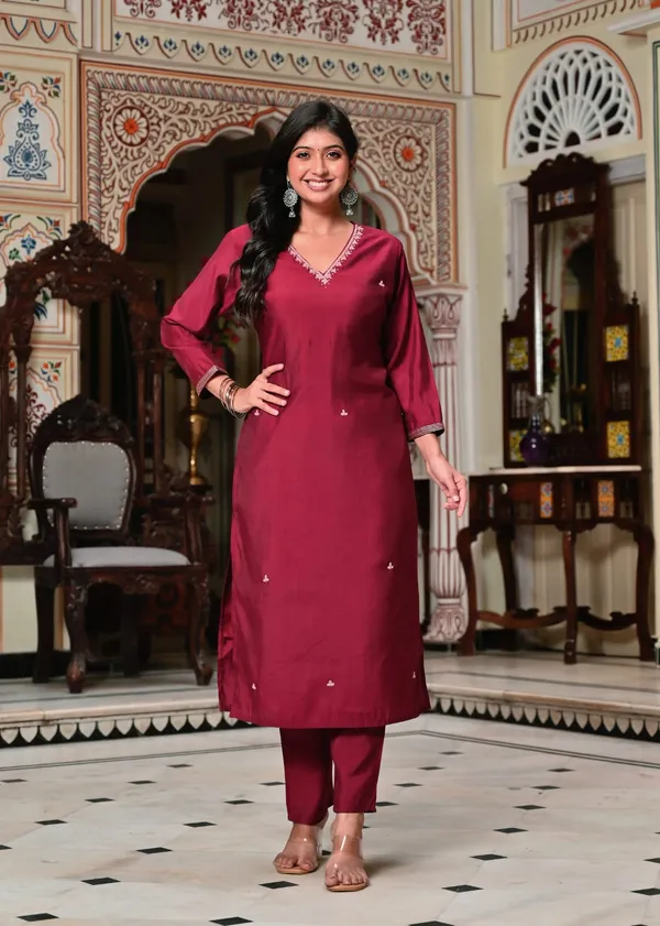Wine_Maroon_Silk_Blend_Suit_Set_With_Woven_Dupatta_For_Women_&_Girls