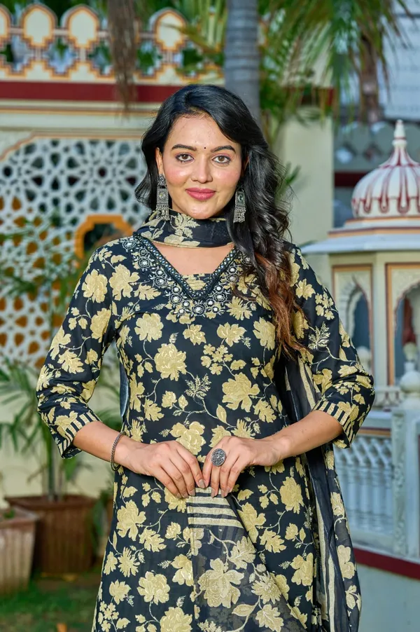 Elegant_Black_&_Gold_Floral_Printed_Cotton_Suit_Set_For_Women_&_Girls