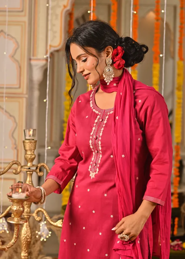 Rani_Pink_Embroidered_Cotton_Suit_Set_With_Dupatta