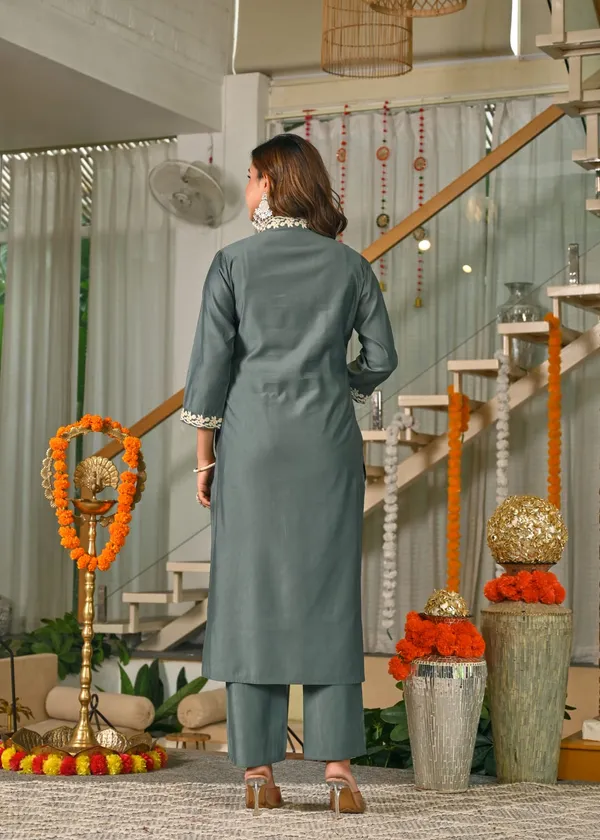 Sage_Green_Embroidered_Cotton_Suit_Set_With_Dupatta