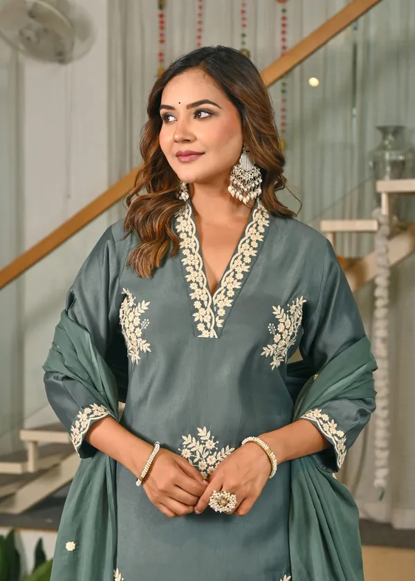 Sage_Green_Embroidered_Cotton_Suit_Set_With_Dupatta