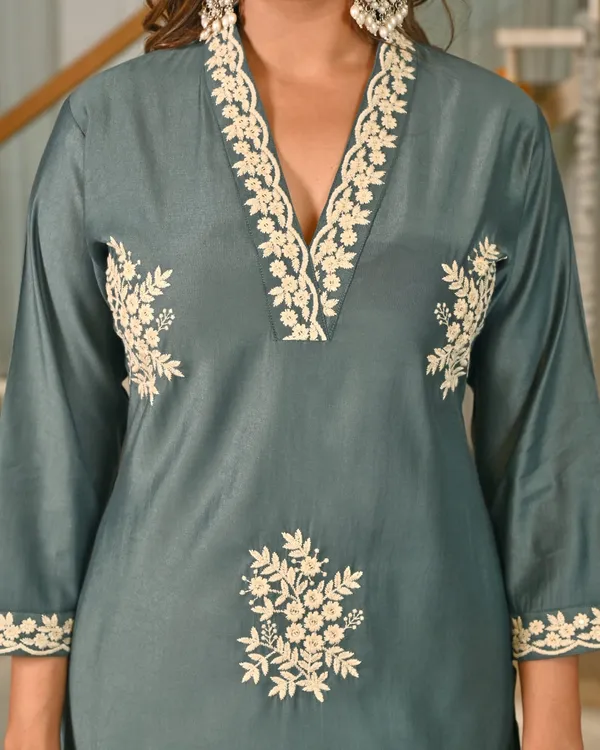 Sage_Green_Embroidered_Cotton_Suit_Set_With_Dupatta
