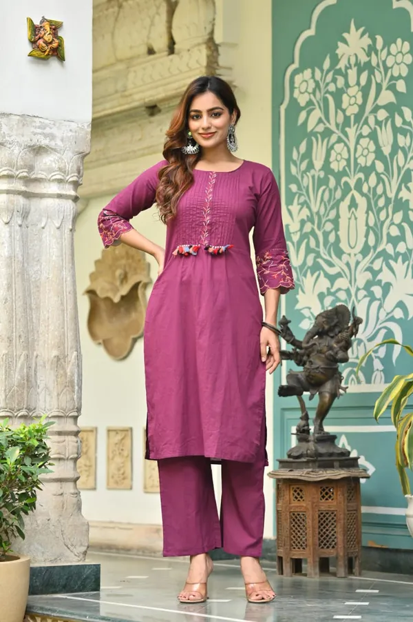 Wine_Cotton_Kurta_Pant_Set_With_Tassel_Detailing