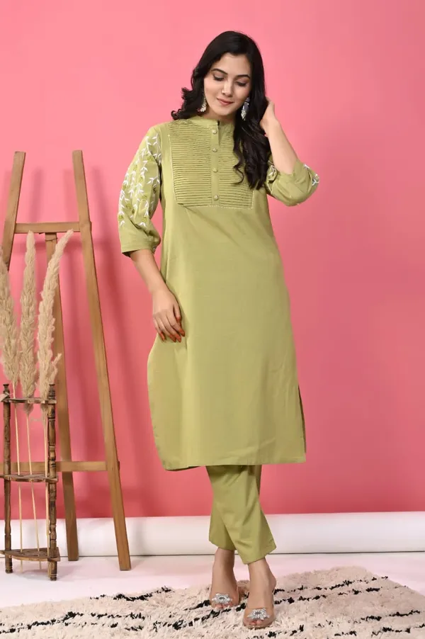 Olive_Green_Embroidered_Cotton_Kurta_Set