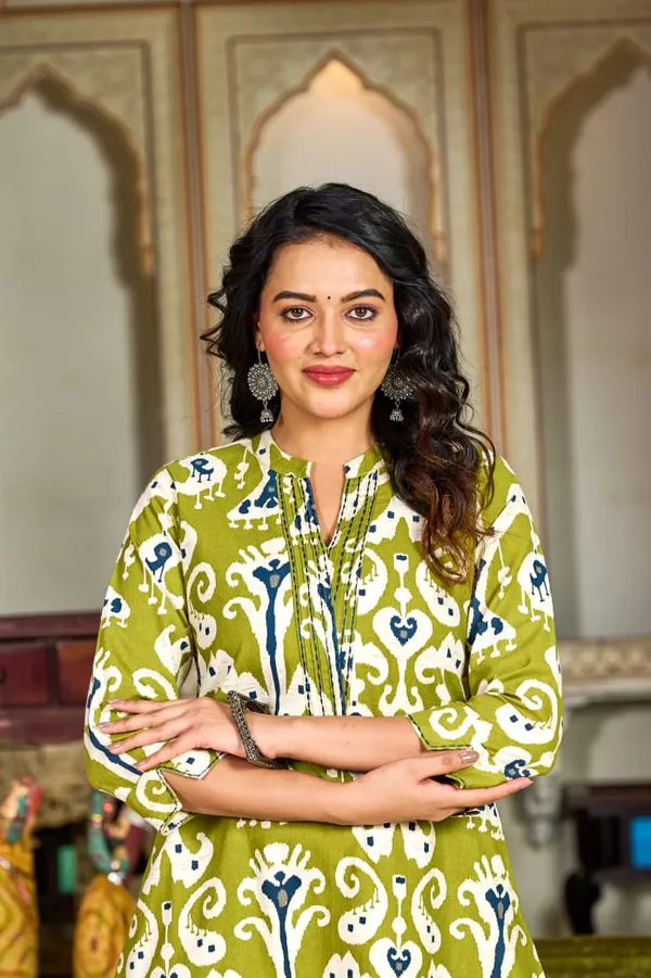 Olive_Green_Ikat_Printed_Cotton_Kurta_Set
