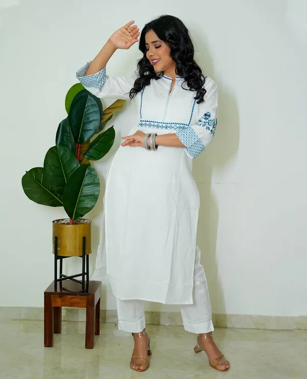 White_And_Blue_Embroidered_Cotton_Kurta_Set
