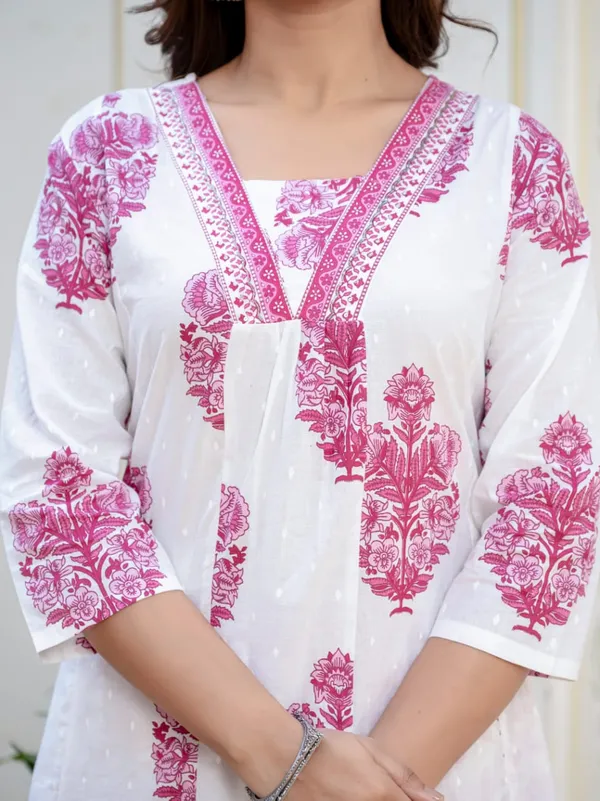 White_&_Pink_Handblock_Printed_Chanderi_Kurta_Set
