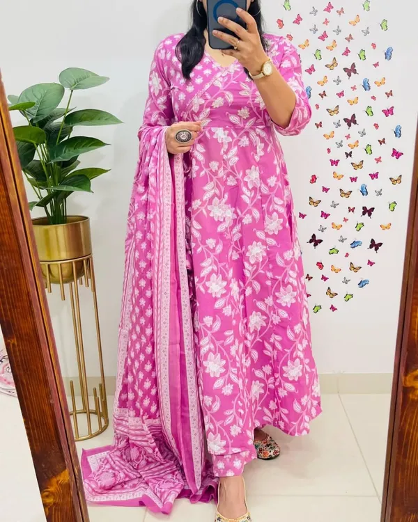 Pink_Floral_Anarkali_Cotton_Suit_Set