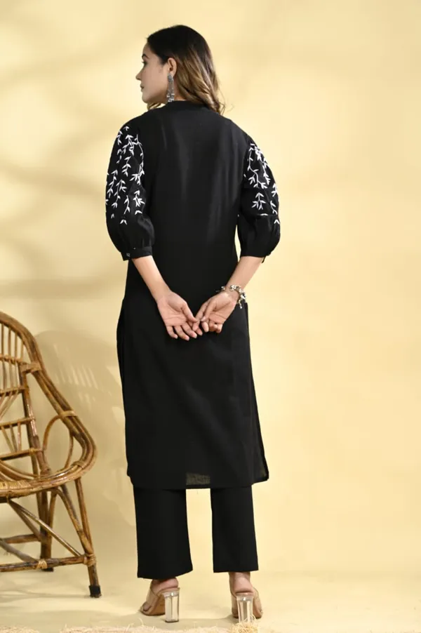 Classic_Black_Embroidered_Cotton_Kurta_Set