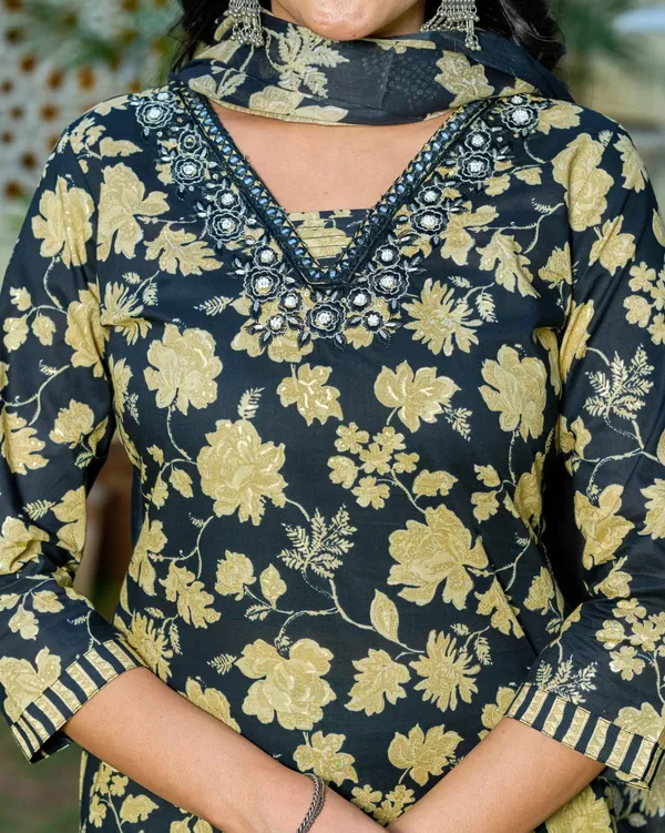 Elegant_Black_&_Gold_Floral_Printed_Cotton_Suit_Set