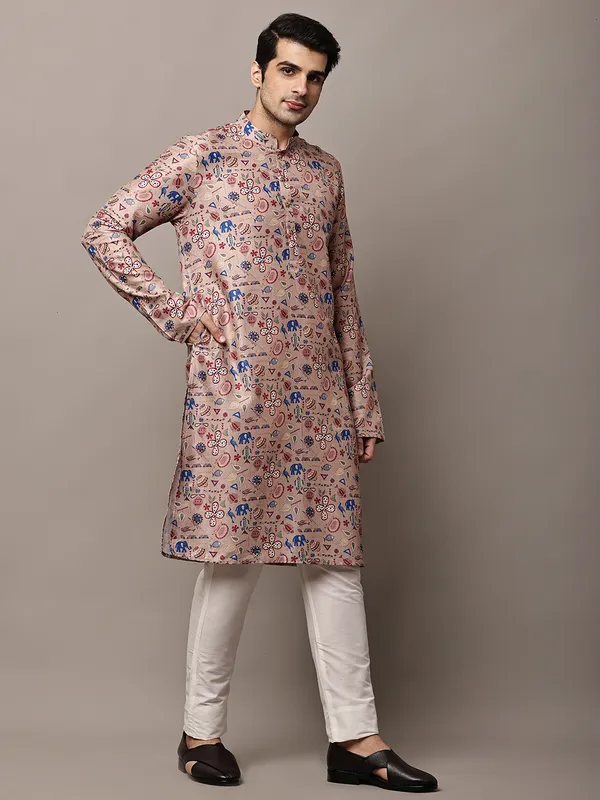 Beige_Printed_Kurta_with_Cream_Pyjama_&_Multicolor_Ethnic_Motifs_For_Men
