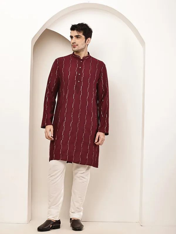 Maroon_Textured_Threadwork_Kurta_For_Men