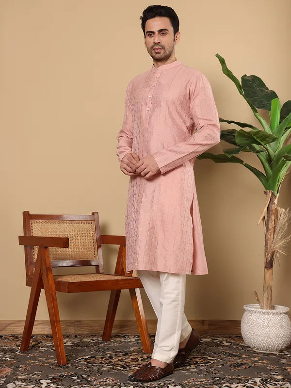 Pink_Straight_Viscose_Silk_Textured_Effect_Kurta_For_Men