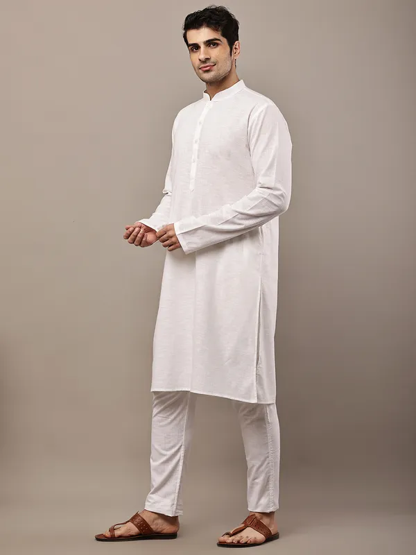 White_Straight_Viscose_Silk_Kurta_For_Men