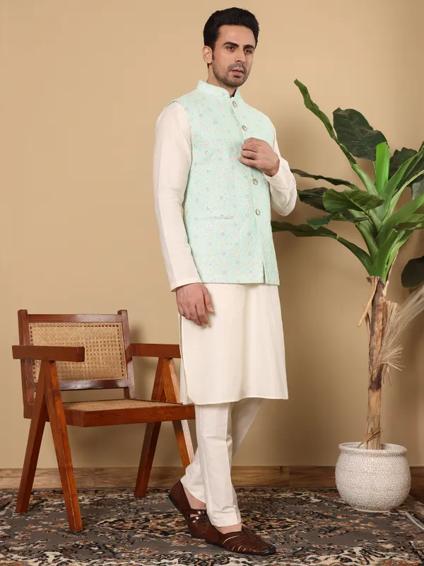 Men's_See_Green_Embroidered_Nehru_Jacket