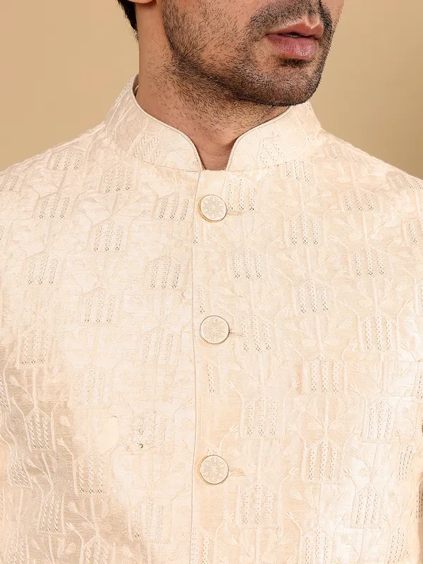 Men's_Cream_Embroidered_Nehru_Jacket