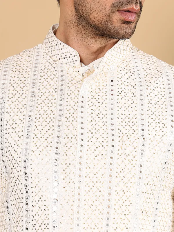 Men's_White_Embroidered_Nehru_Jacket