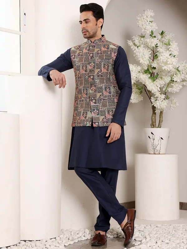 Men's_Multicolor_Embroidered_Mandarin_Collar_Nehru_Jacket