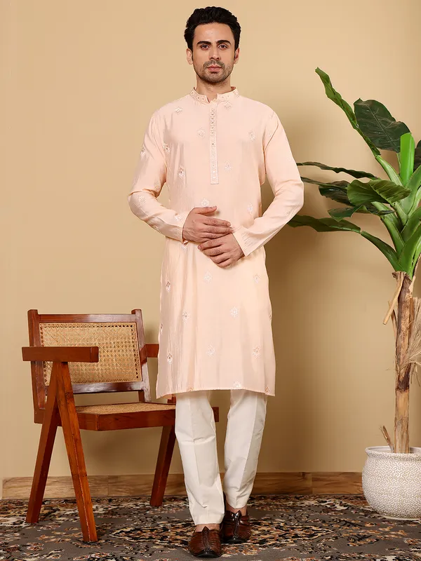Cream_Straight_Viscose_Silk_Embroidered_Neckline_And_Motifs_Kurta_For_Men