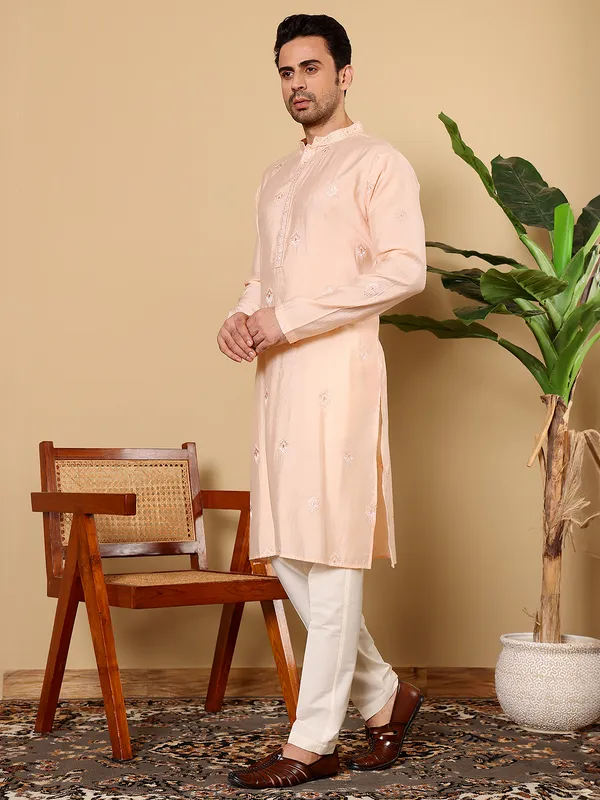 Cream_Straight_Viscose_Silk_Embroidered_Neckline_And_Motifs_Kurta_For_Men