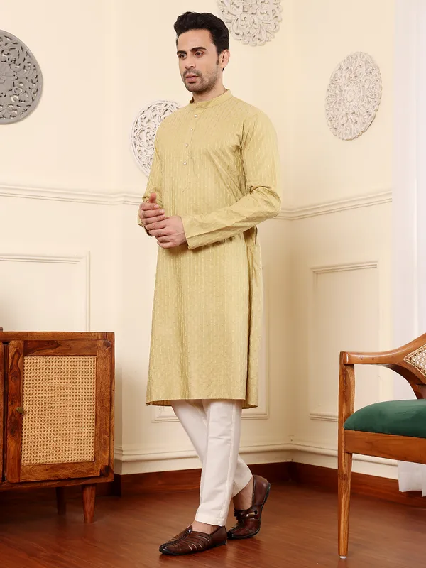 Yellow_Straight_Rayon_Silk_Textured_Effect_Kurta_For_Men