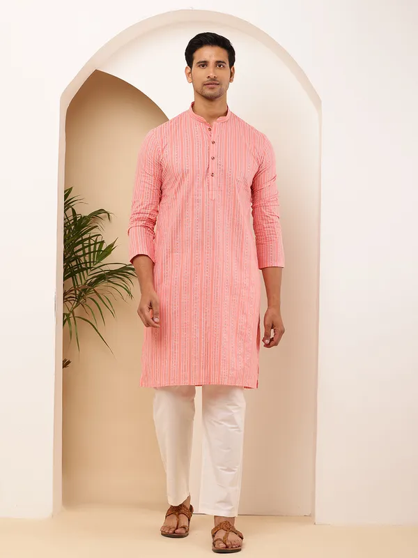 Coral_Pink_Cotton_All-Over_Print_Kurta_For_Men