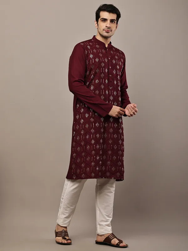 Men's_Straight_Maroon_Viscose_Silk_embroidery_Kurta