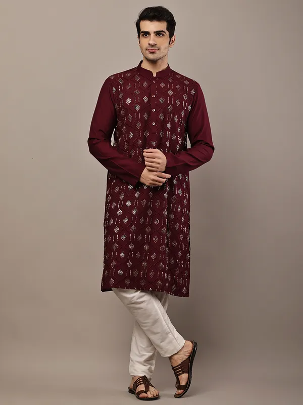 Men's_Straight_Maroon_Viscose_Silk_embroidery_Kurta