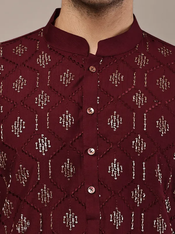 Men's_Straight_Maroon_Viscose_Silk_embroidery_Kurta