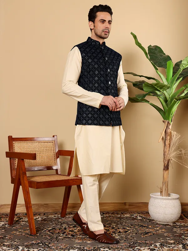 Men's_Cream_Kurta_Pajama_&_Black_Embroidered_Nehru_jacket_(Set_of_3)