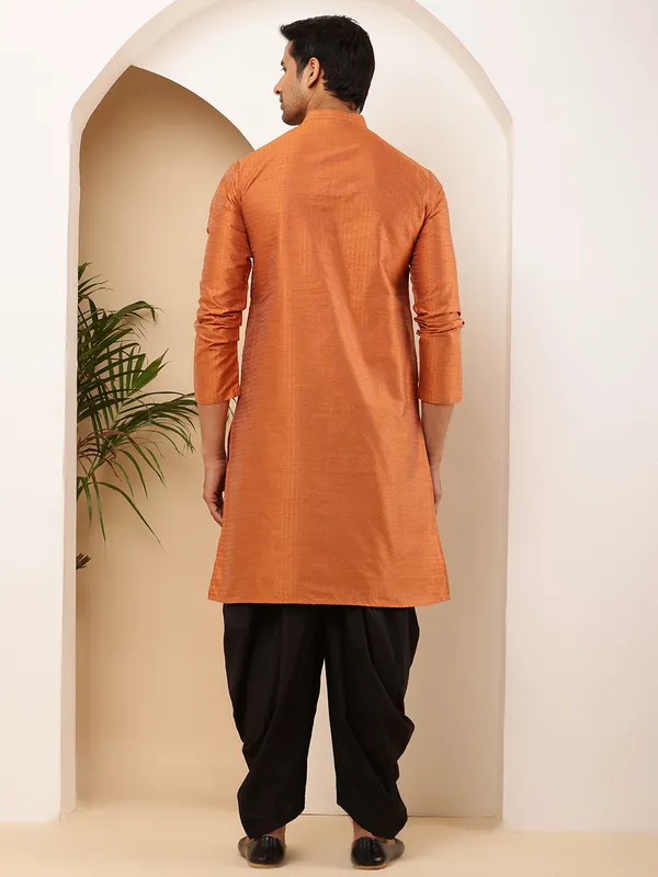 Men_Rust_Orange_Textured_Straight_Kurta_with_Black_Dhoti_Pants_Set