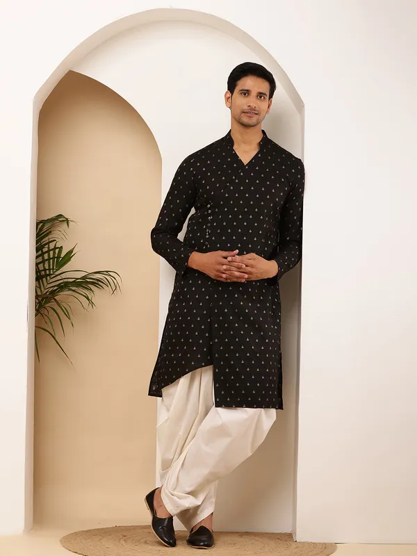 Men_Black_Weaving_Design_Straight_Cotton_Kurta_with_White_Dhoti_Pants_Set
