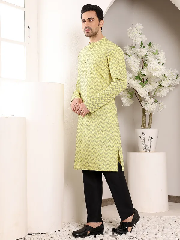 Men's_Elegant_Yellow_Straight_Cotton_Kurta_with_Embroidery,Black_solid_trouser_style_churidar