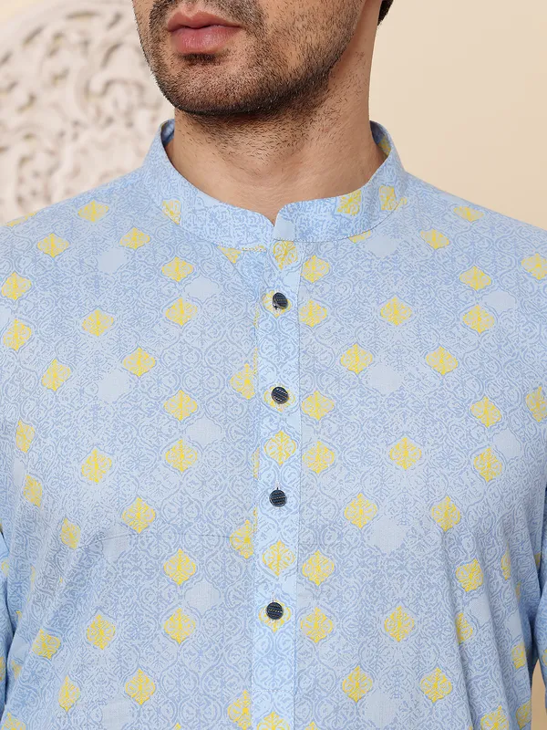 Men's_Elegant_Blue_Printed_Straight_Cotton_kurta,Cream_solid_trouser_style_churidar