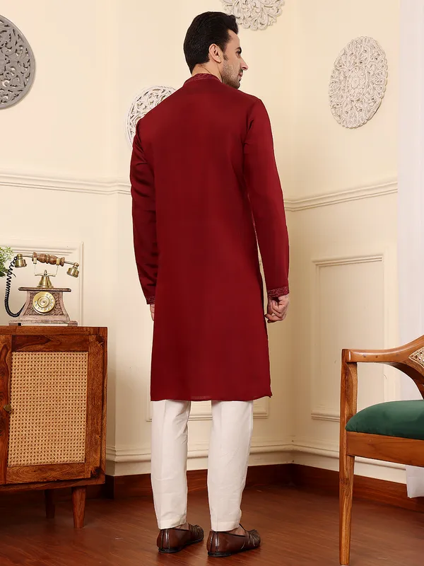 Men's_Dark_Red_Straight_Viscose_Silk_Kurta_with_Embroidered_Neckline_and_Motifs,Off_White_solid_trouser_style_churidar